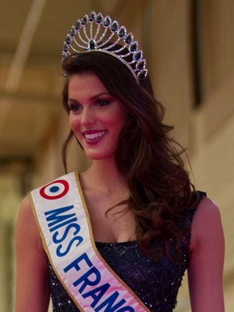 Iris Mittenaere's Stats: Unveiling Her 1.73m, Measurements, & Journey